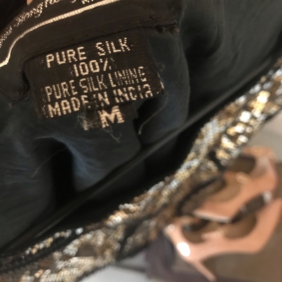 Black and Gold Silk Sequined Top Size M - Picture 5 of 5